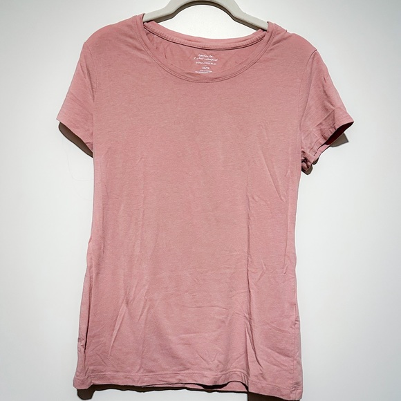 Banana Republic Factory light pink tee - Picture 1 of 3